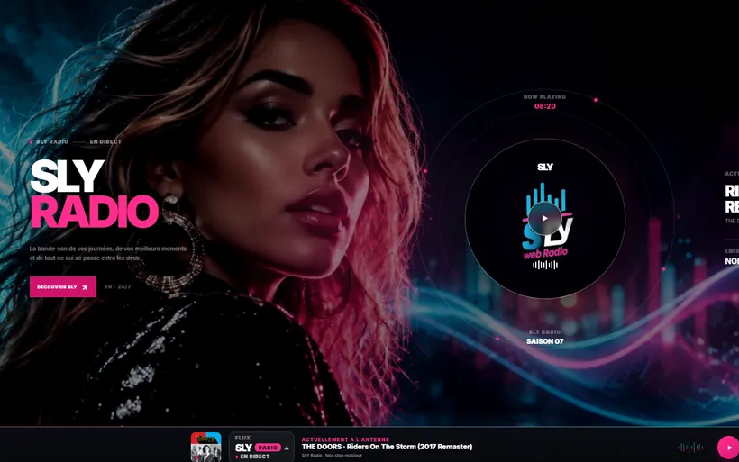 Interface du site de SLY Radio avec le lecteur en direct, les actualités et les contenus de la radio